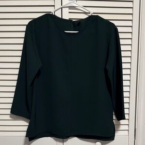 Uniqlo 3/4 Blouse 100% polyester Dark Green